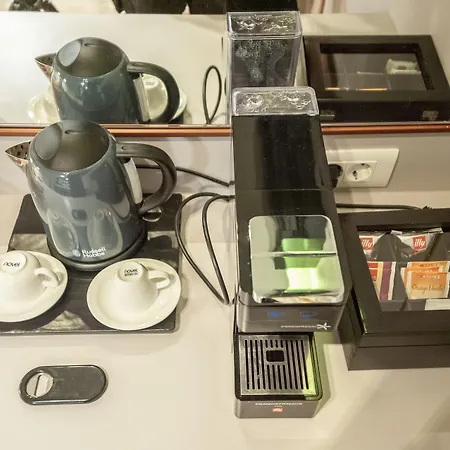 Alojamento de Acomodação e Pequeno-almoço Luxury Kadena 4*