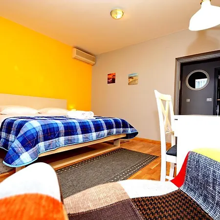 Luxury Kadena Bed & Breakfast