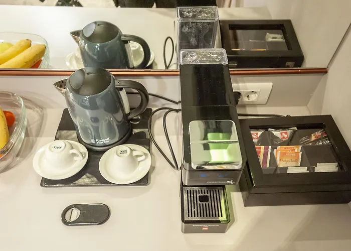 Bed & Breakfast Luxury Kadena 4*