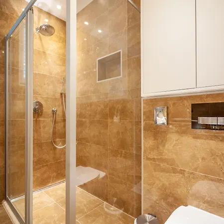 Bed & Breakfast Luxury Kadena