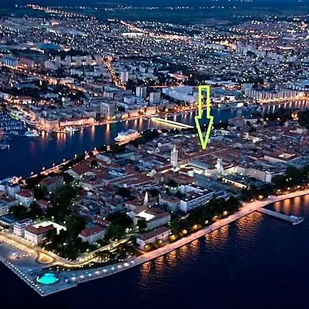 Bed and Breakfast Luxury Kadena Ζαντάρ