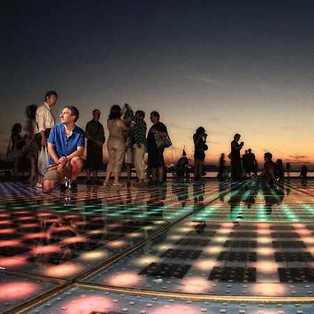 Alojamento de Acomodação e Pequeno-almoço Luxury Kadena Zadar