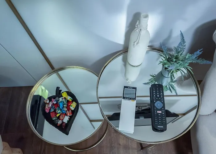 Bed & Breakfast Luxury Kadena 4*